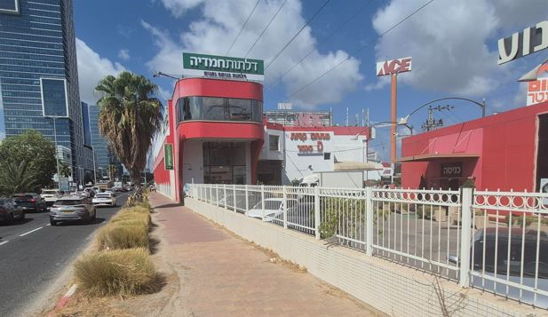 בית חמדיה - אולם התצוגה החדש שלנו במרכז