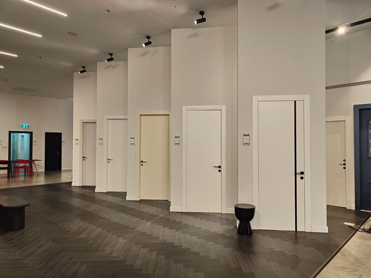 לחיצה להגדלת תמונה אחרי הבחירה - לא לשכוח מדידה והתקנה